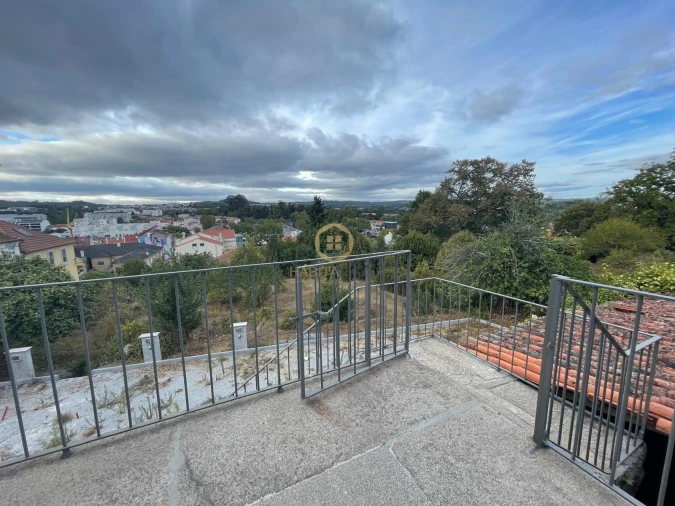 Apartamento T3 para Arrendamento em Viseu Foto 14