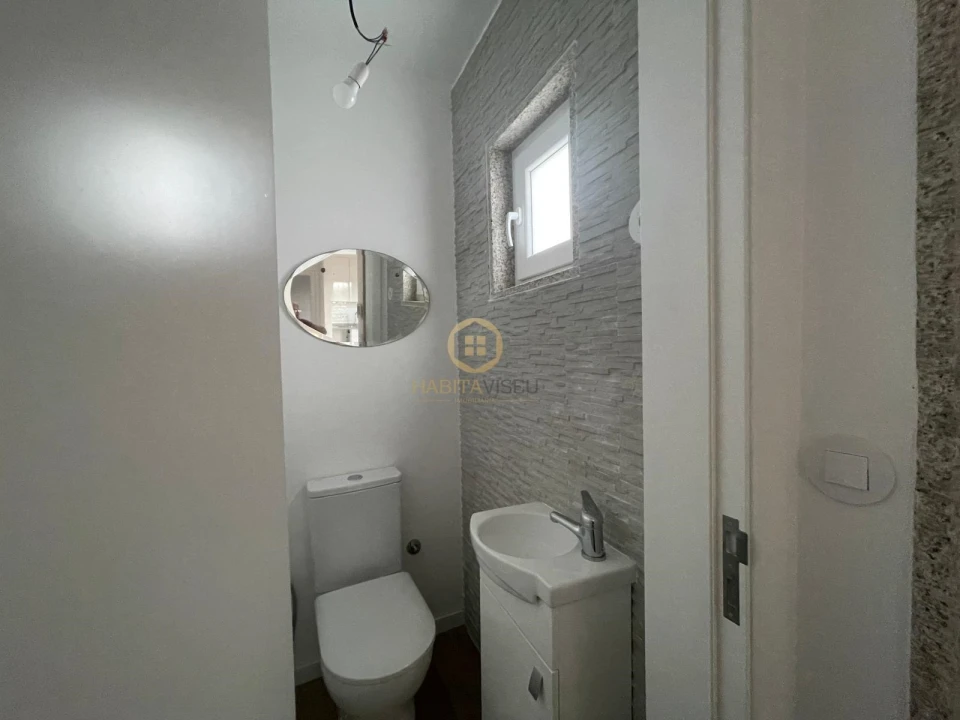 Apartamento T3 para Arrendamento em Viseu Foto 3
