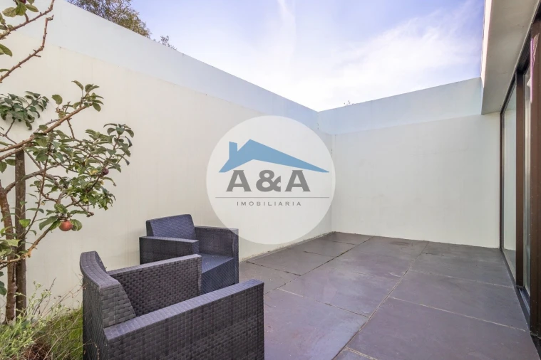 Moradia T3 para Venda em Vau Foto 11