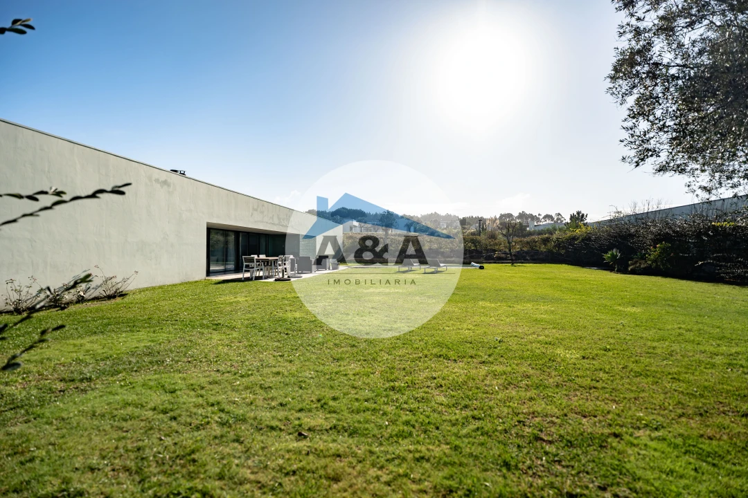 Moradia T3 para Venda em Vau Foto 13