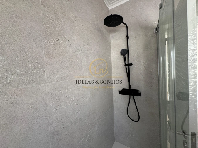 Moradia T4 para Venda em Quinta do Conde Foto 20