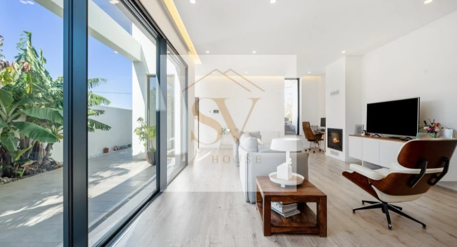 Moradia T3 para Venda em Quinta do Anjo Foto 10