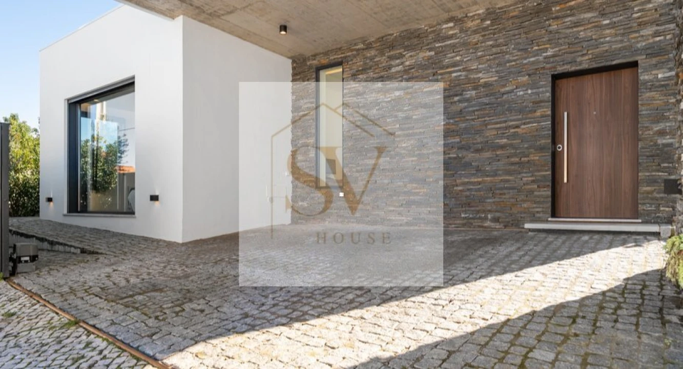 Moradia T3 para Venda em Quinta do Anjo Foto 2