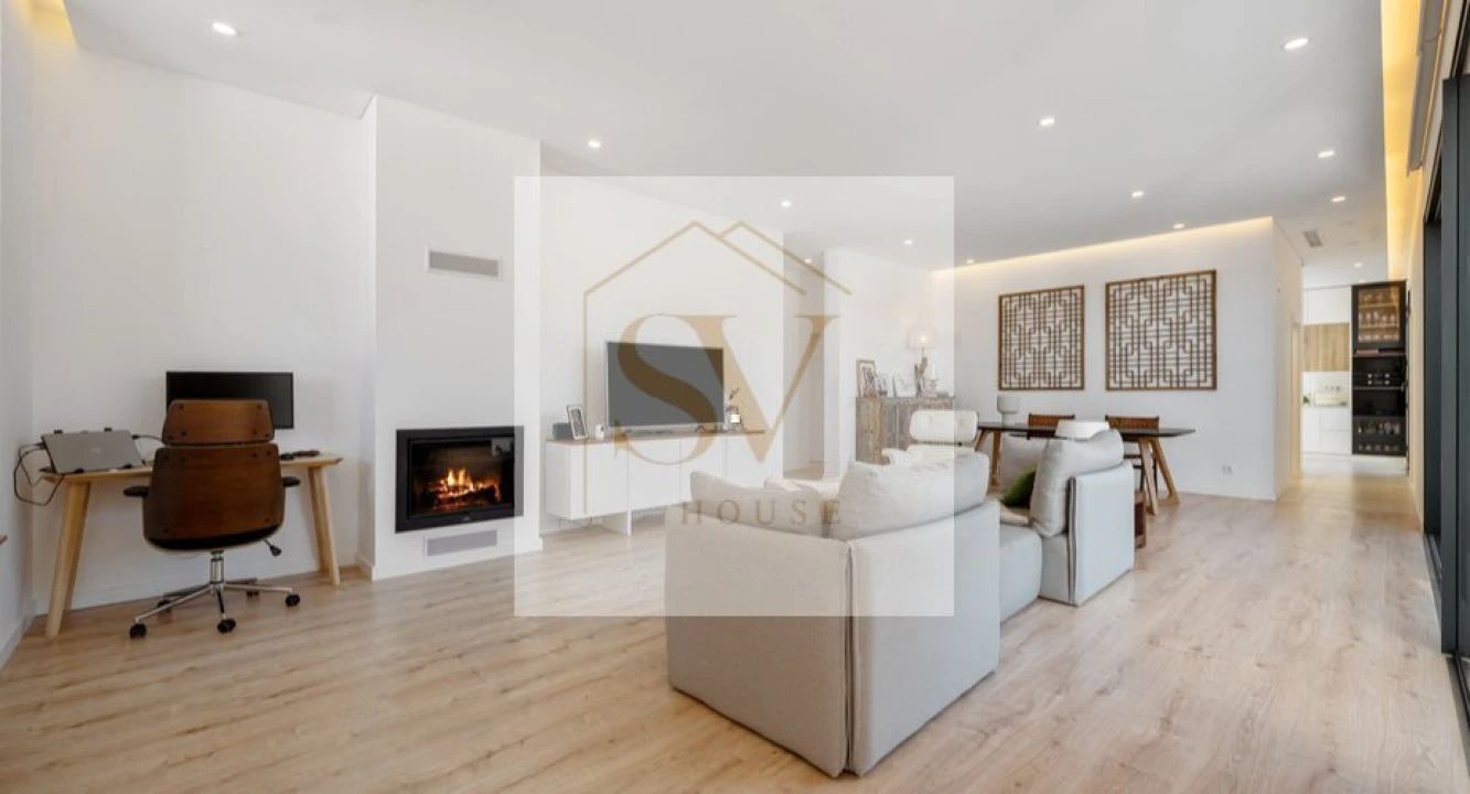 Moradia T3 para Venda em Quinta do Anjo Foto 9