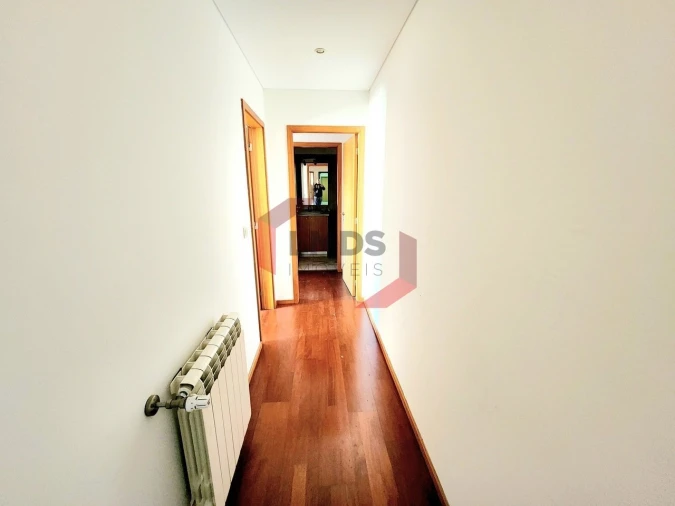 Apartamento T2 para Venda em Oliveira do Douro Foto 15