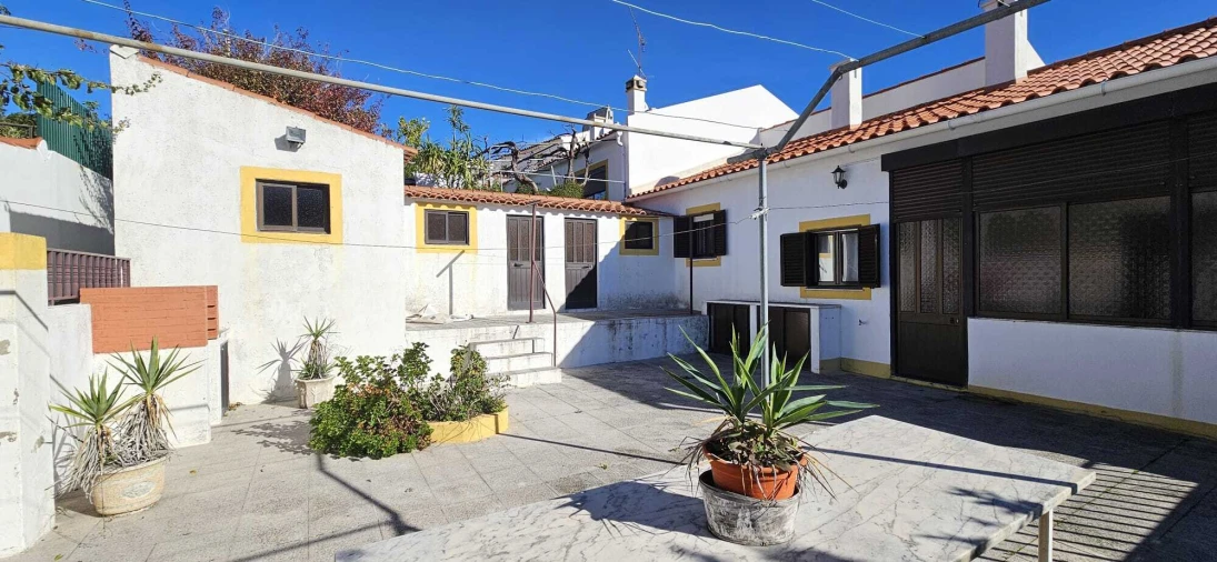 Moradia T3 para Venda em Santa Maria da Devesa Foto 11