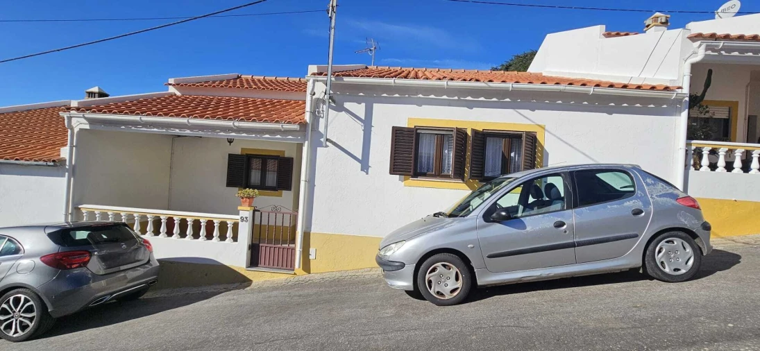 Moradia T3 para Venda em Santa Maria da Devesa Foto 1