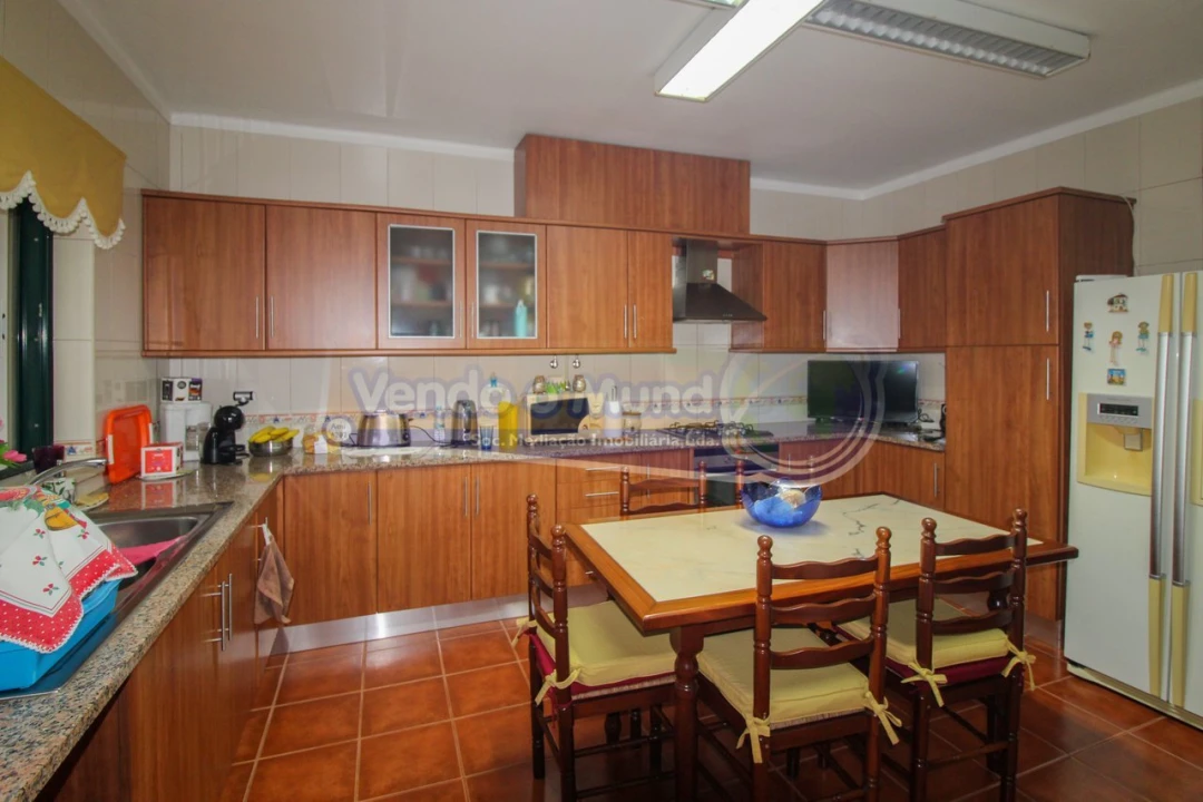 Moradia T3 para Venda em Salvaterra de Magos e Foros de Salvaterra Foto 2