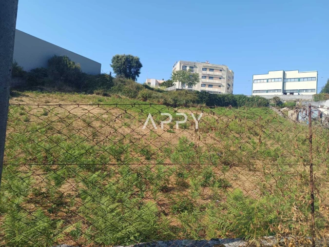 Terreno para Venda em Meixomil Foto 4