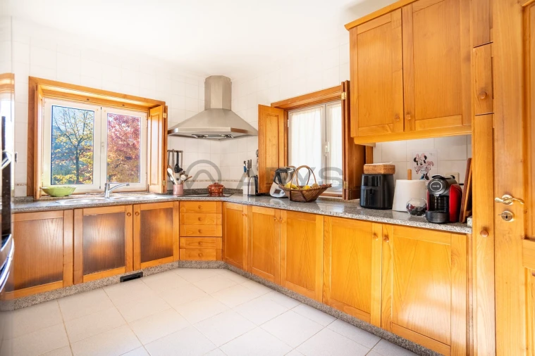 Quinta T3 para Venda em Bouro (Santa Maria) Foto 17