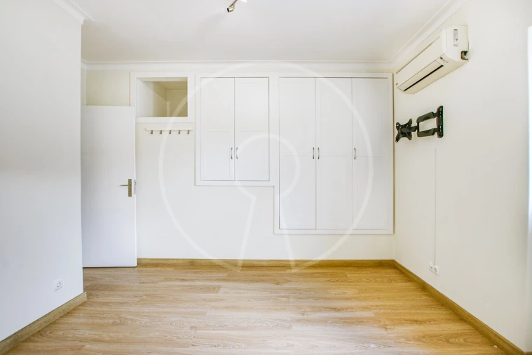 Moradia T3 para Arrendamento em Olivais Foto 15