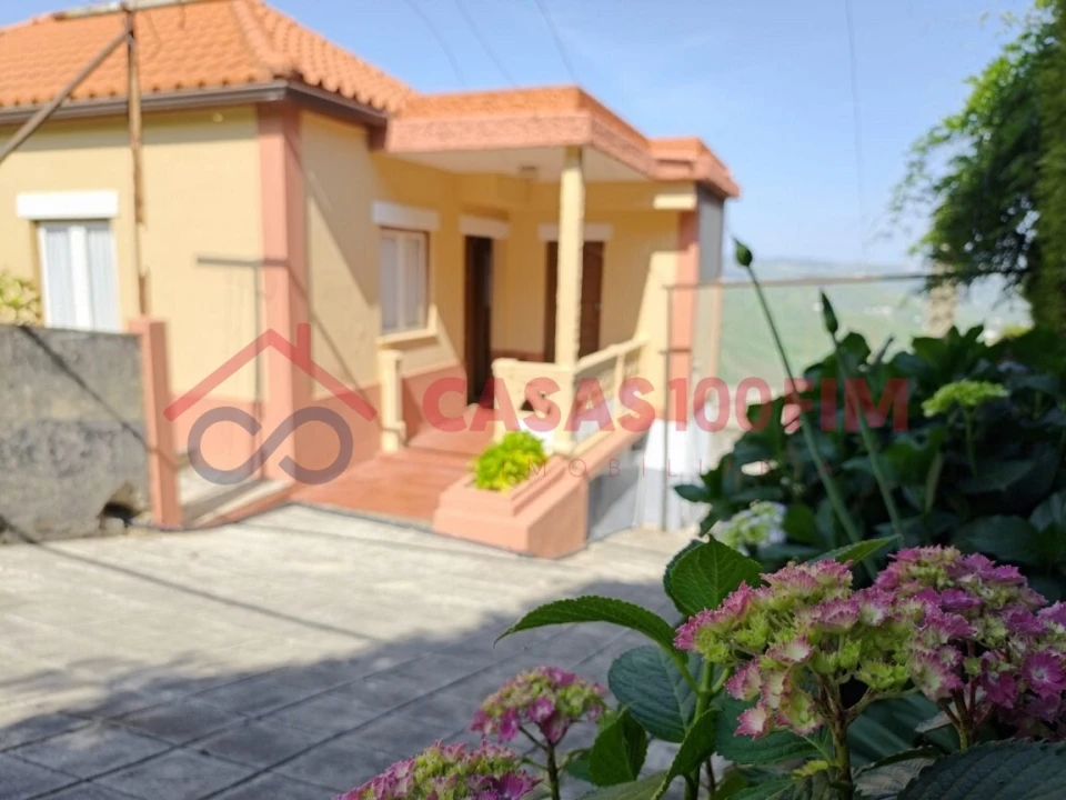 Moradia T10 para Venda em Loureiro Foto 22