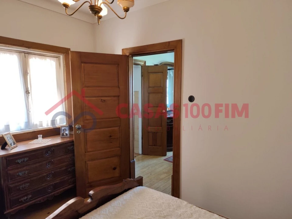 Moradia T10 para Venda em Loureiro Foto 24