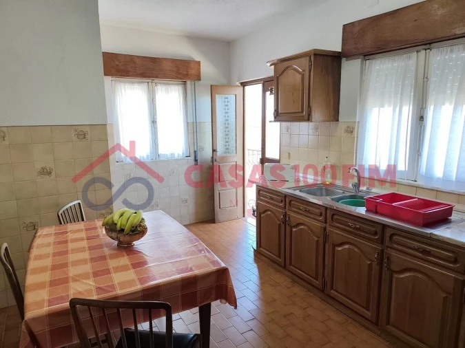 Moradia T10 para Venda em Loureiro Foto 4