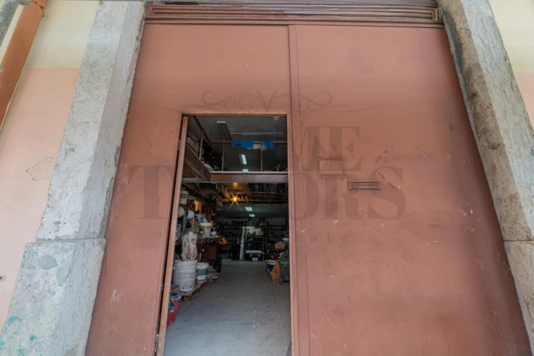 Armazém para Venda em Campo de Ourique Foto 15