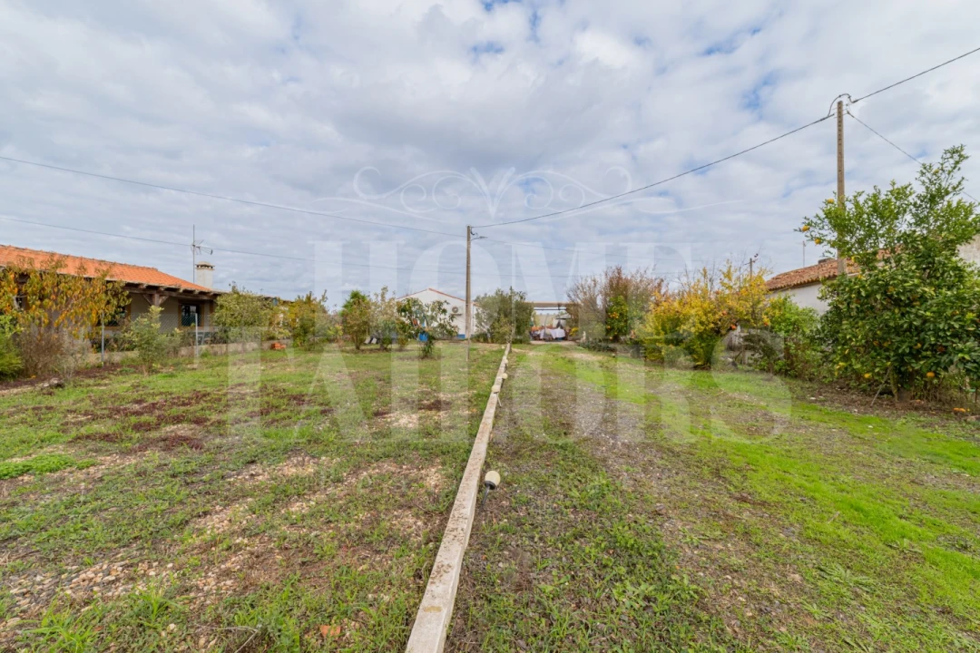 Moradia T4 para Venda em Colos Foto 26