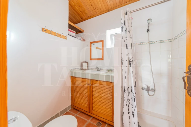 Moradia T4 para Venda em Colos Foto 9