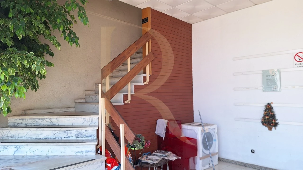 Armazém para Venda em Alhos Vedros Foto 11