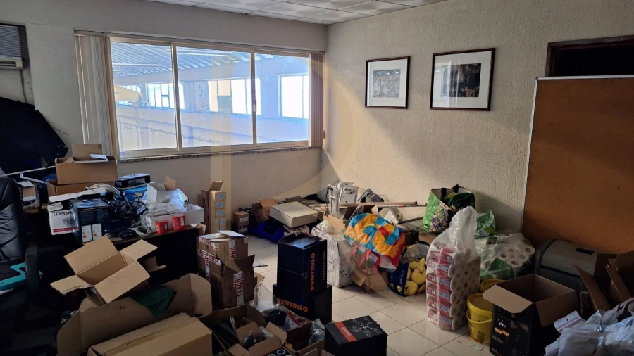 Armazém para Venda em Alhos Vedros Foto 17