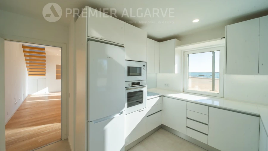 Moradia T2 para Venda em Faro (Sé e São Pedro) Foto 6