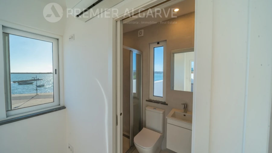 Moradia T2 para Venda em Faro (Sé e São Pedro) Foto 11