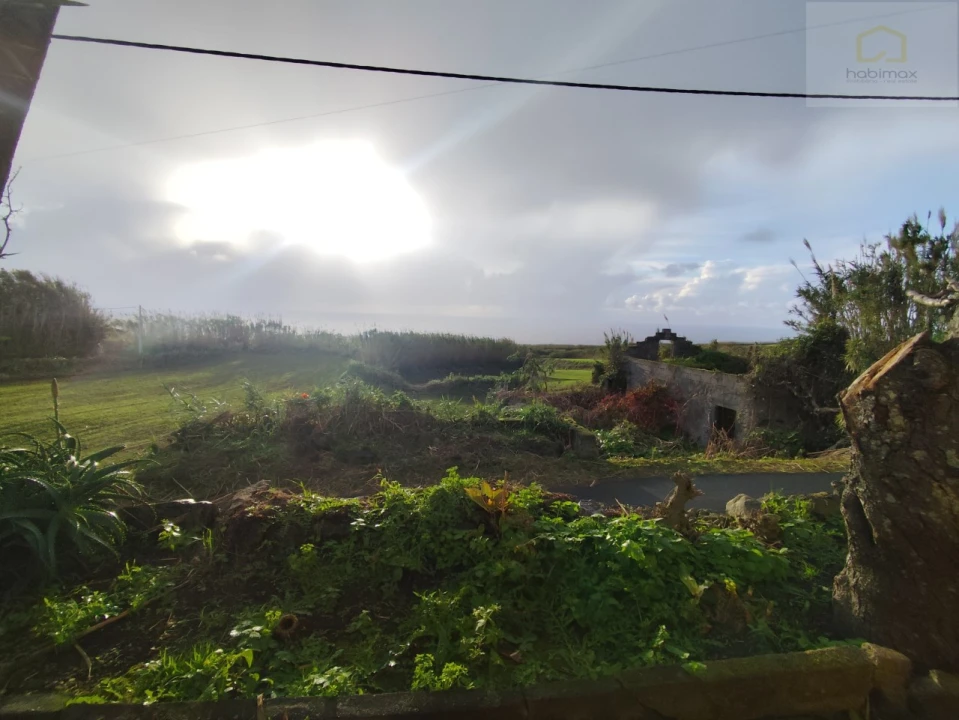 Moradia T2 para Venda em Ginetes Foto 20