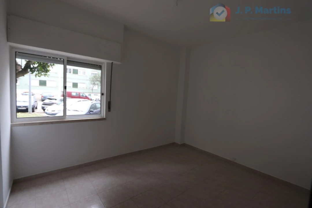 Apartamento T2 para Venda em Moita Foto 5