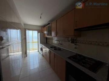 Apartamento T3 para Venda em Laranjeiro e Feijó
