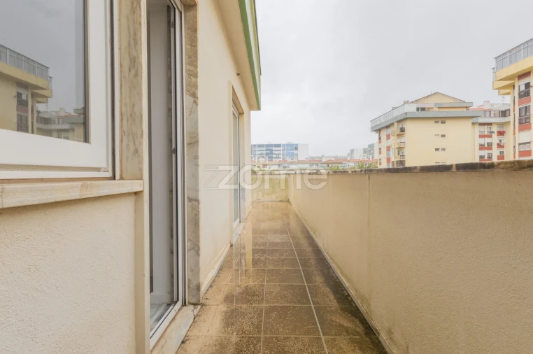 Apartamento T1 para Arrendamento em Oeiras e São Julião da Barra, Paço de Arcos e Caxias Foto 4