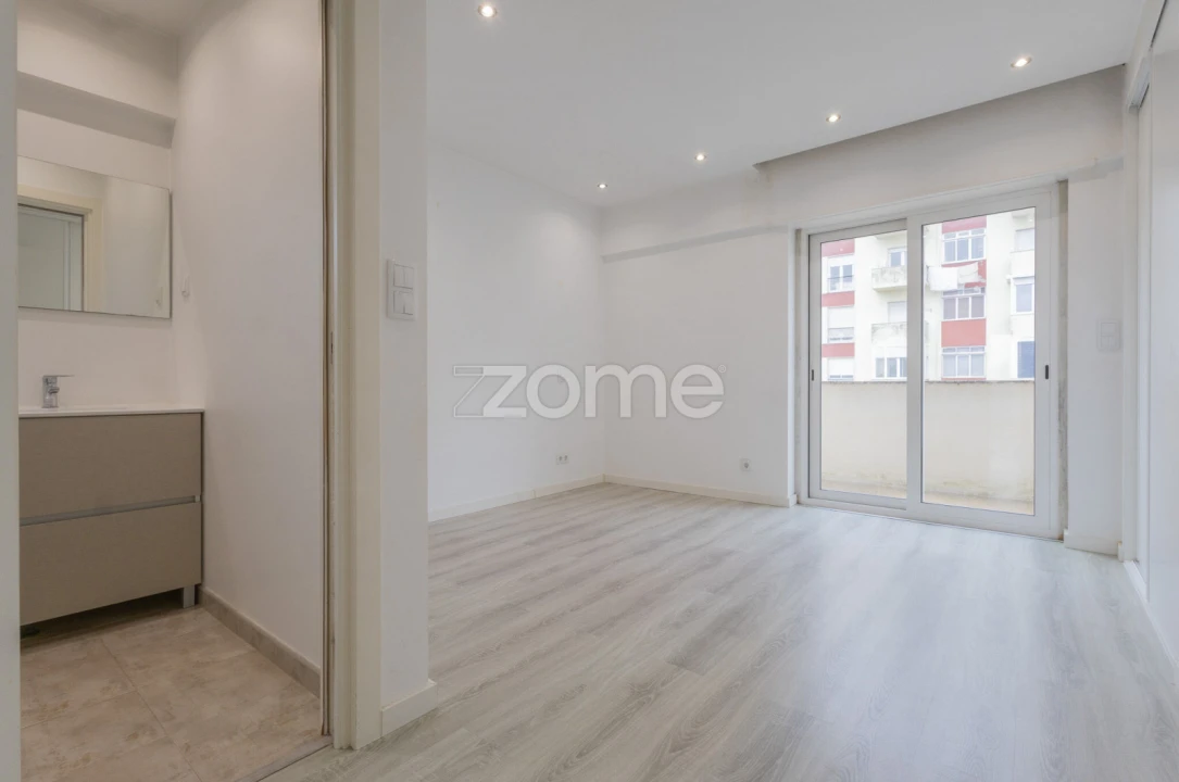 Apartamento T1 para Arrendamento em Oeiras e São Julião da Barra, Paço de Arcos e Caxias Foto 18