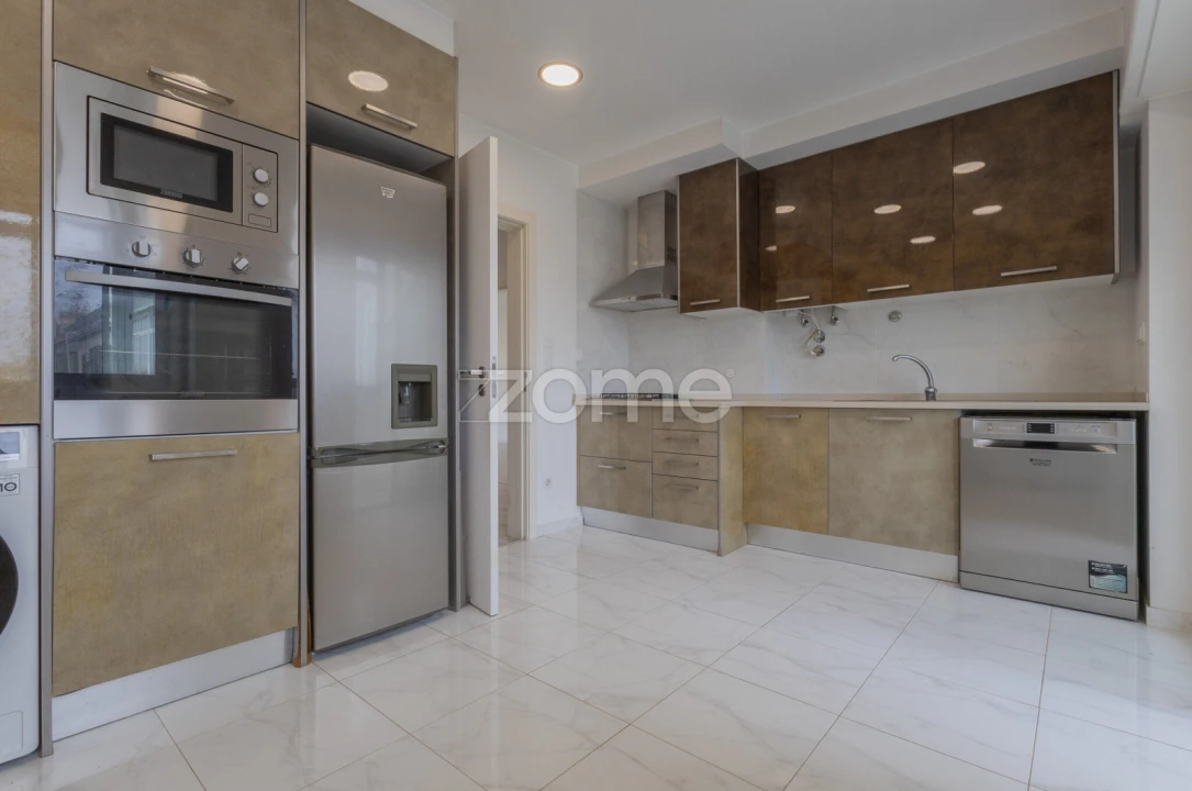 Apartamento T1 para Arrendamento em Oeiras e São Julião da Barra, Paço de Arcos e Caxias Foto 7