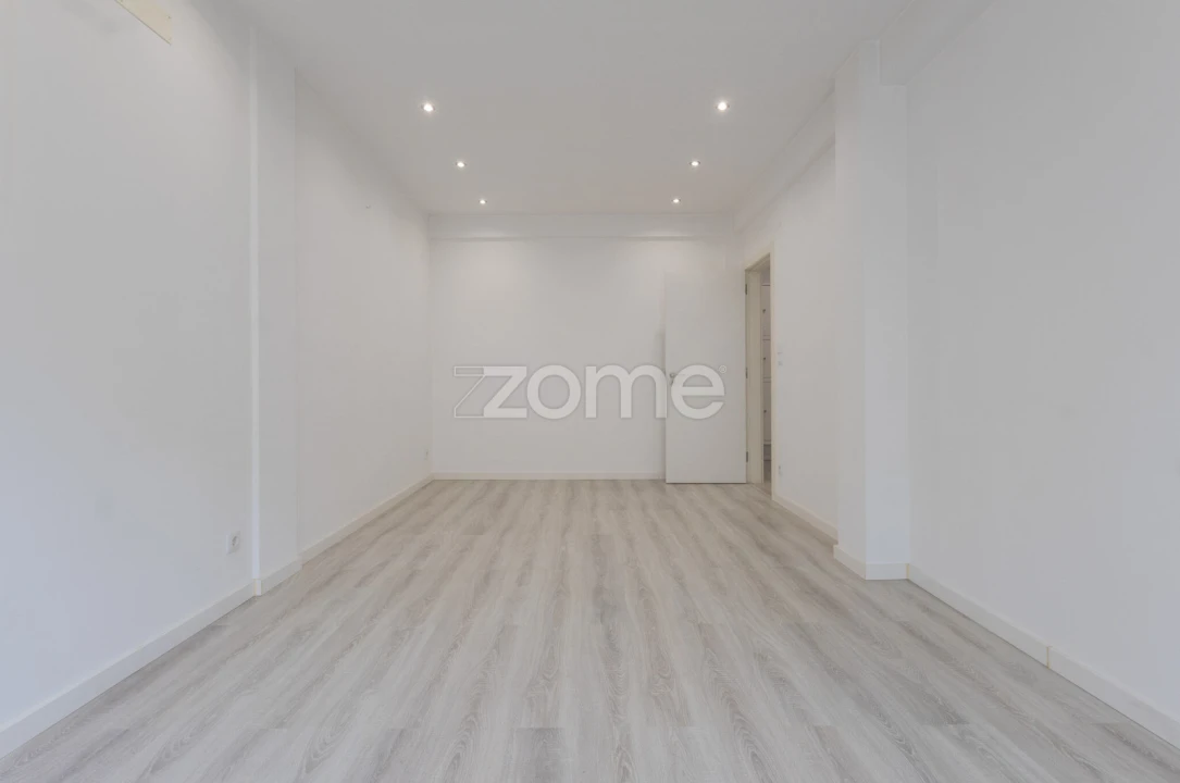 Apartamento T1 para Arrendamento em Oeiras e São Julião da Barra, Paço de Arcos e Caxias Foto 6