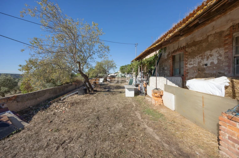 Quinta T1 para Venda em Montalvo Foto 17