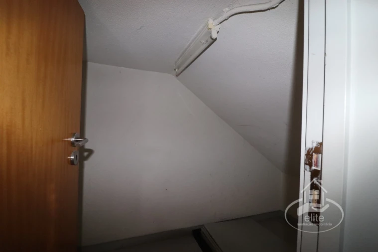 Loja para Arrendamento em União das Freguesias de Setúbal Foto 19