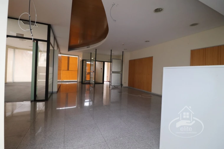 Loja para Arrendamento em União das Freguesias de Setúbal Foto 27