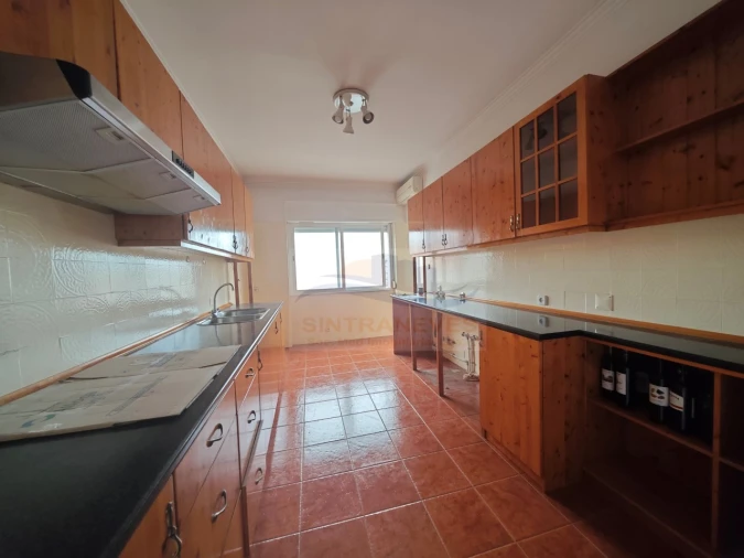 Apartamento T3 para Venda em Venteira Foto 1