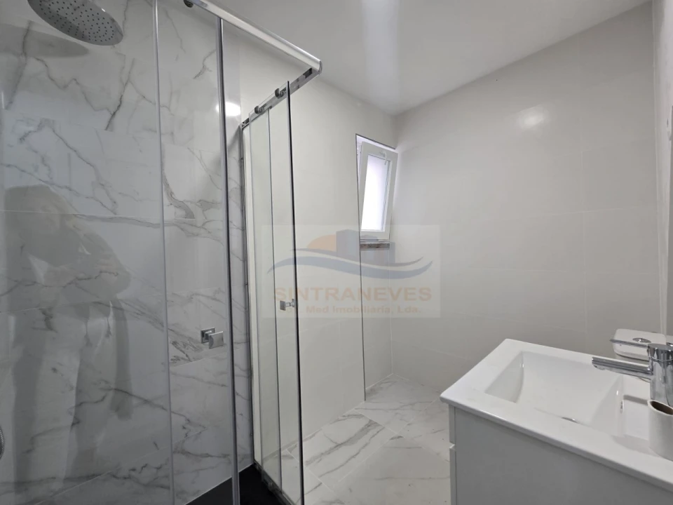 Apartamento T2 para Venda em Falagueira-Venda Nova Foto 10