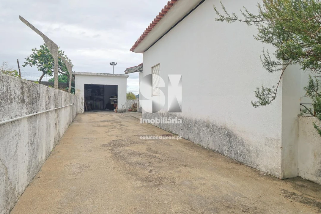 Moradia T3 para Venda em Taveiro, Ameal e Arzila Foto 17