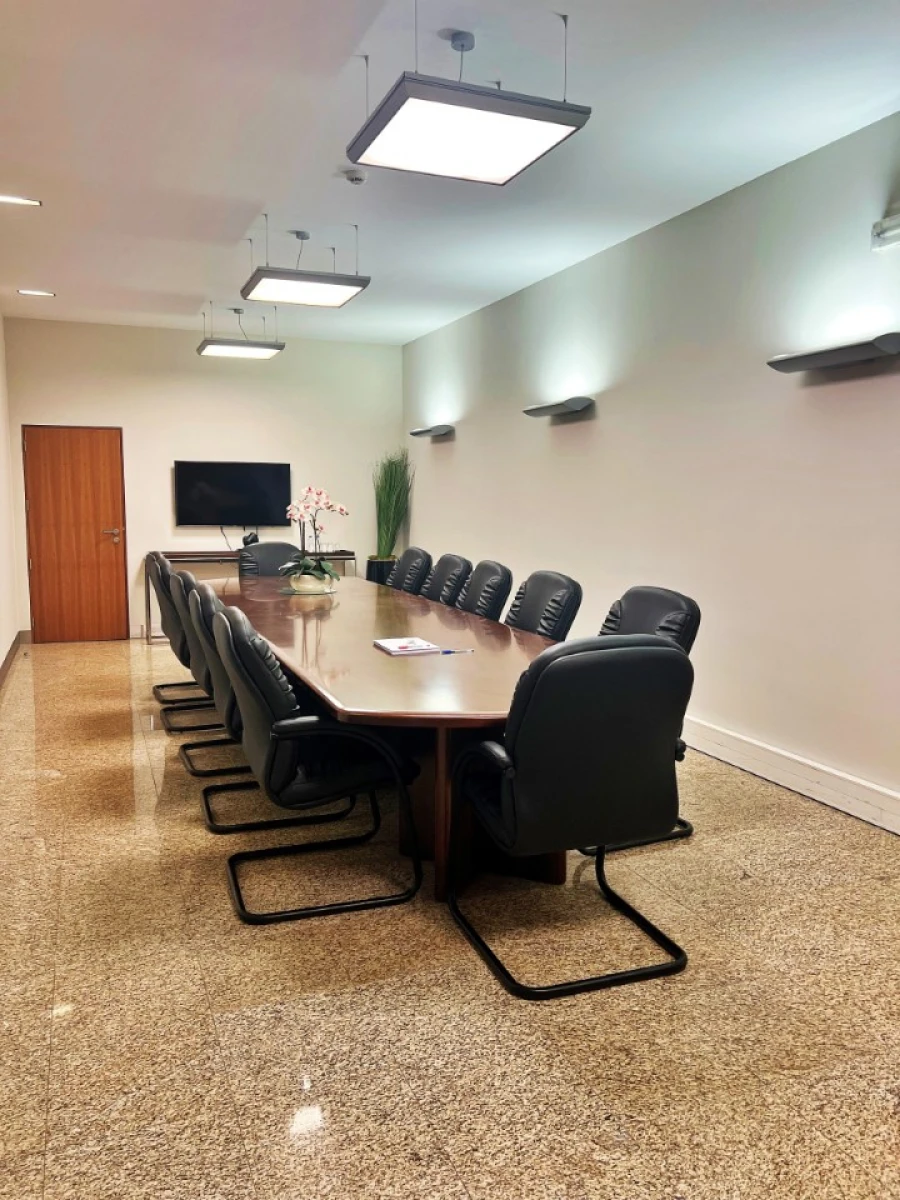 Escritório para Arrendamento em Moreira Foto 2