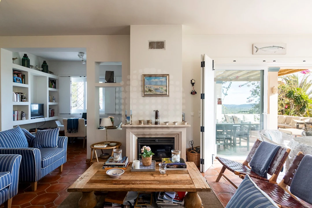 Moradia T4 para Venda em Loule (São Sebastião) Foto 9