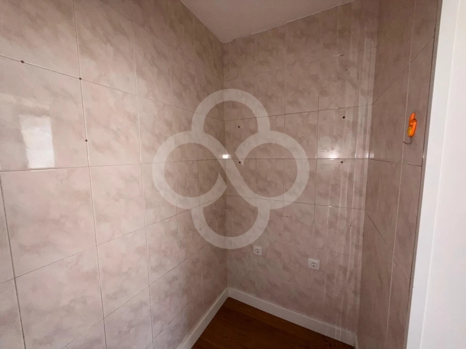 Escritório para Arrendamento em Massamá e Monte Abraão Foto 23