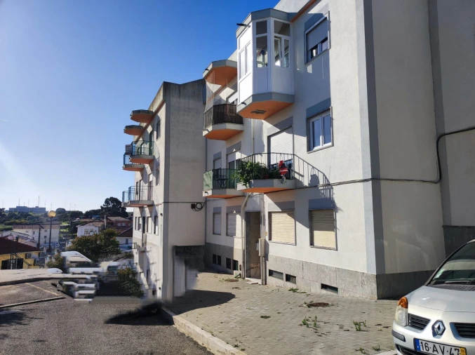 Apartamento T2 para Venda em Barcarena Foto 11