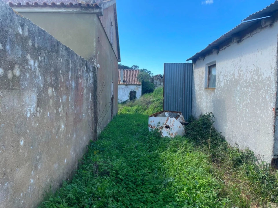 Terreno P/ Prédio para Venda em Milharado Foto 9