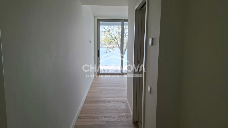 Apartamento T1 para Arrendamento em Canidelo Foto 11