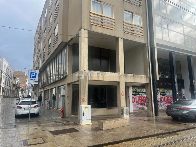 Loja para Arrendamento em Matosinhos e Leça da Palmeira Foto 2