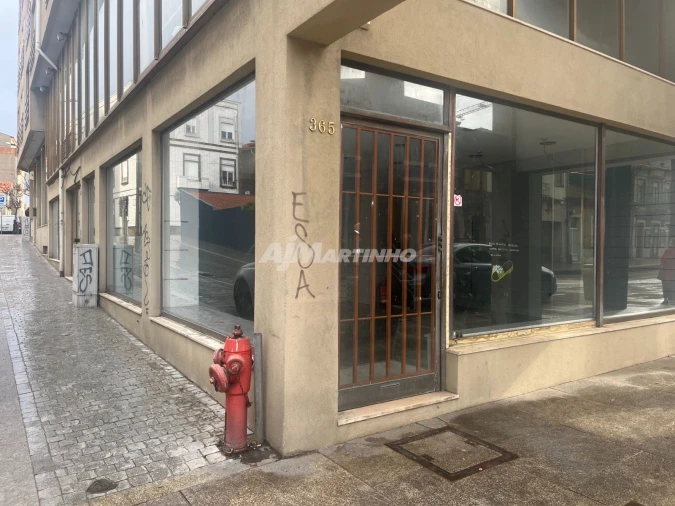 Loja para Arrendamento em Matosinhos e Leça da Palmeira Foto 3