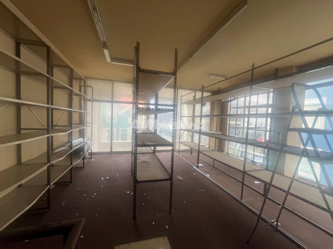 Loja para Arrendamento em Matosinhos e Leça da Palmeira Foto 9