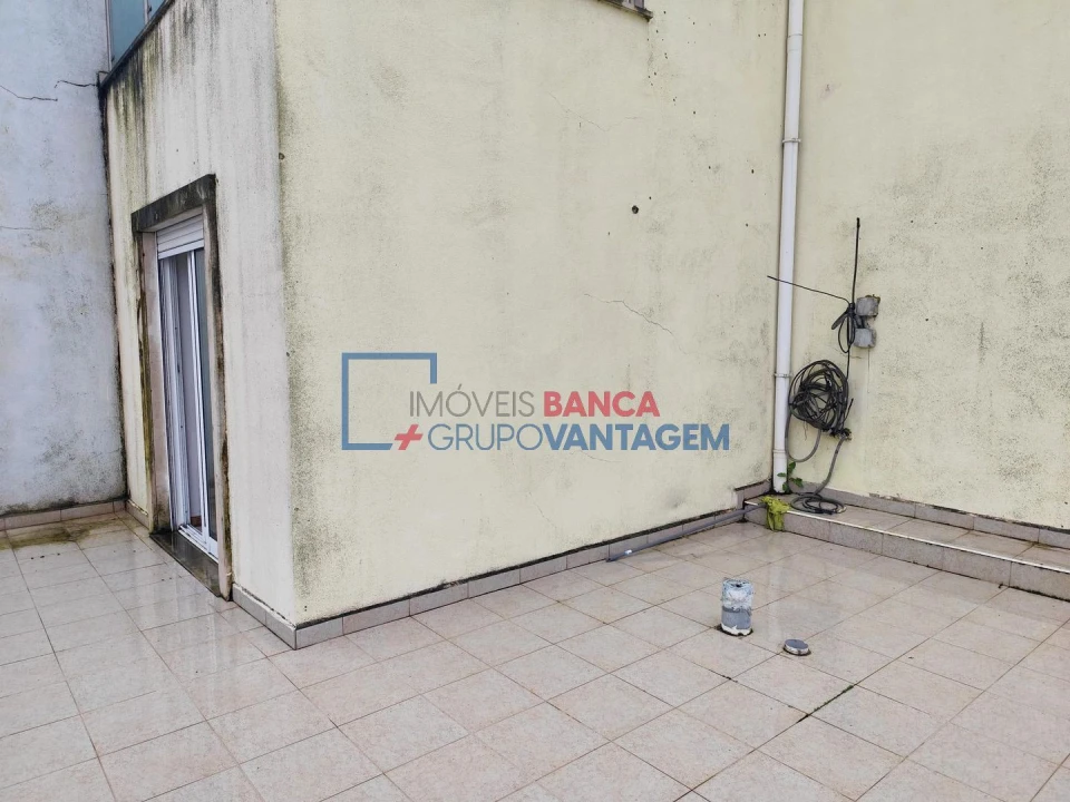Apartamento T2 para Venda em Azambuja Foto 20