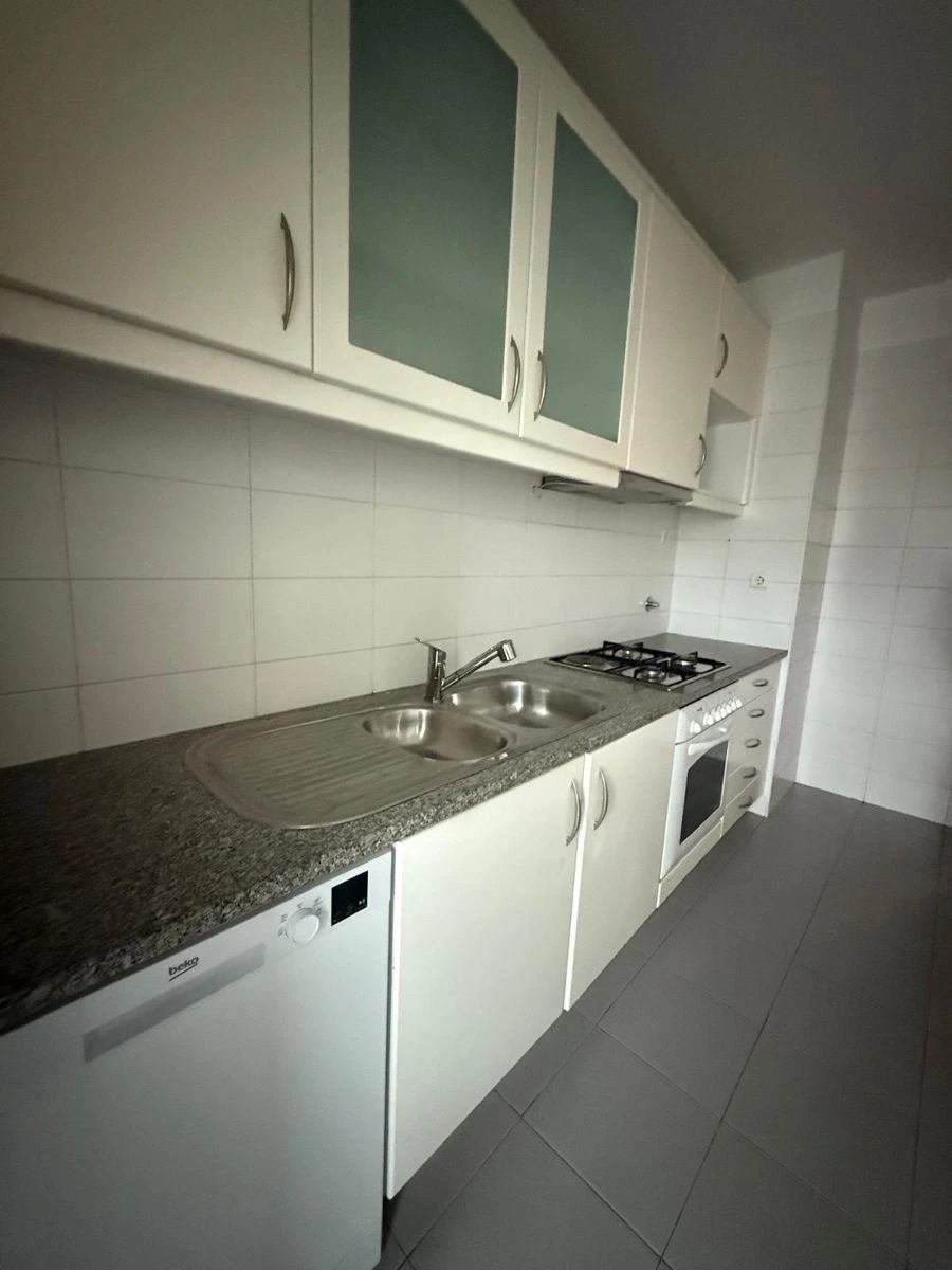 Apartamento T2 para Arrendamento em Custóias, Leça do Balio e Guifões Foto 13