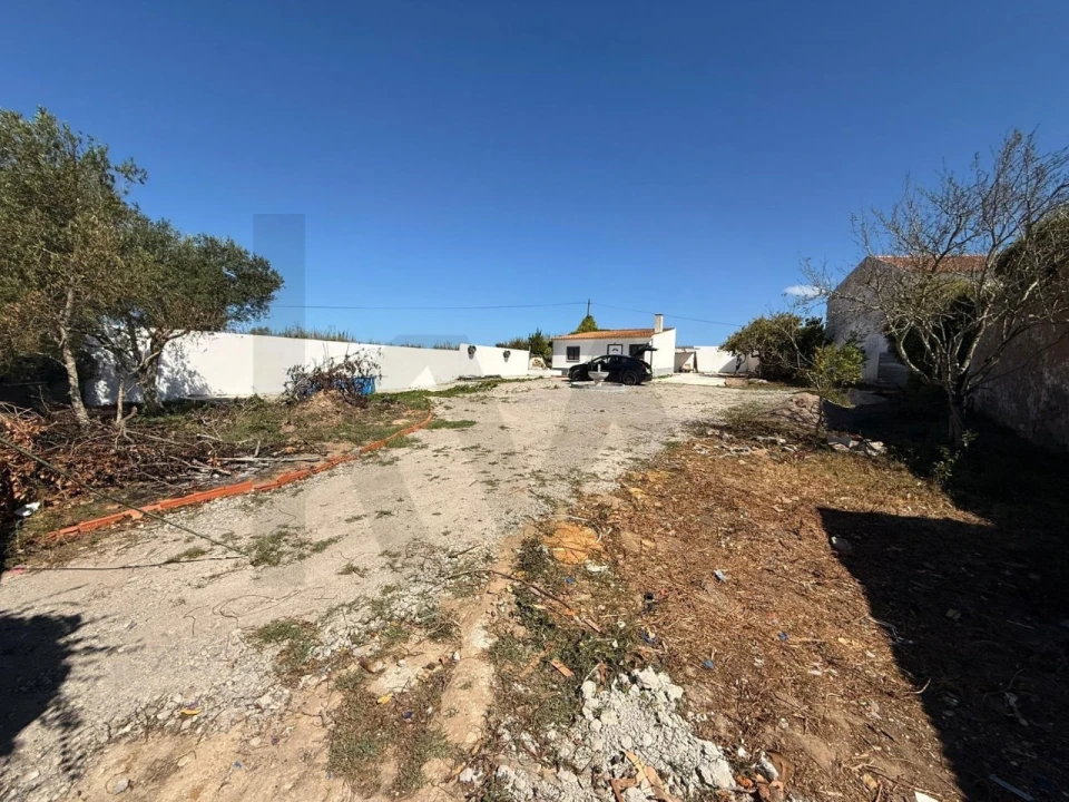 Moradia T2 para Venda em Bombarral e Vale Covo Foto 2